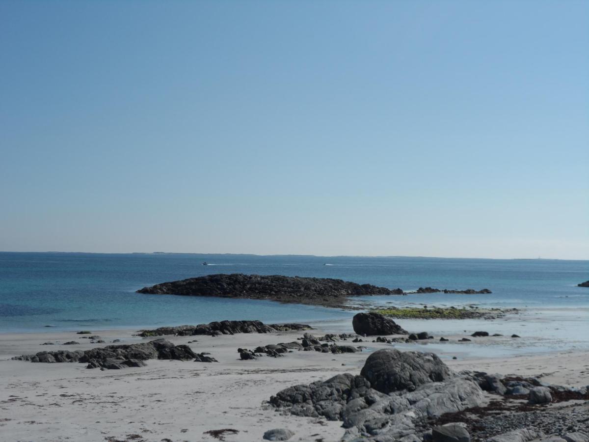 Swan View Lodge - North Uist Lochmaddy Bagian luar foto