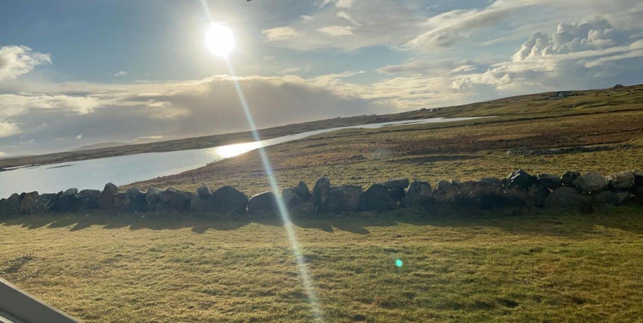 Swan View Lodge - North Uist Lochmaddy Bagian luar foto